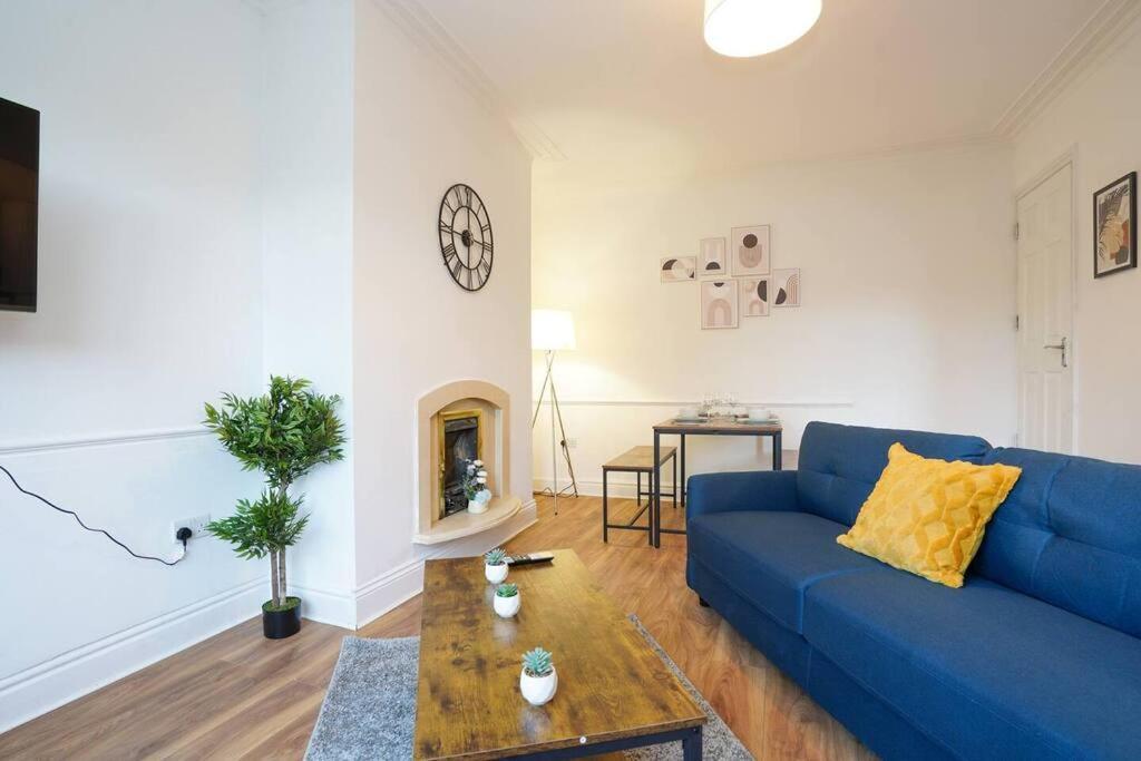 3 Bedroom With Free Parking *