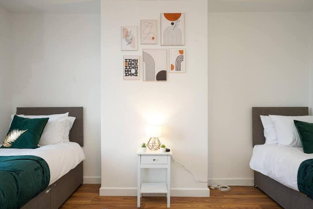 3 Bedroom With Free Parking Appartamento *
